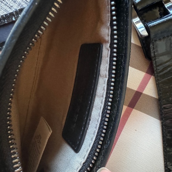 Burberry Nova Check Large Nickie Tote - Picture 8 of 10